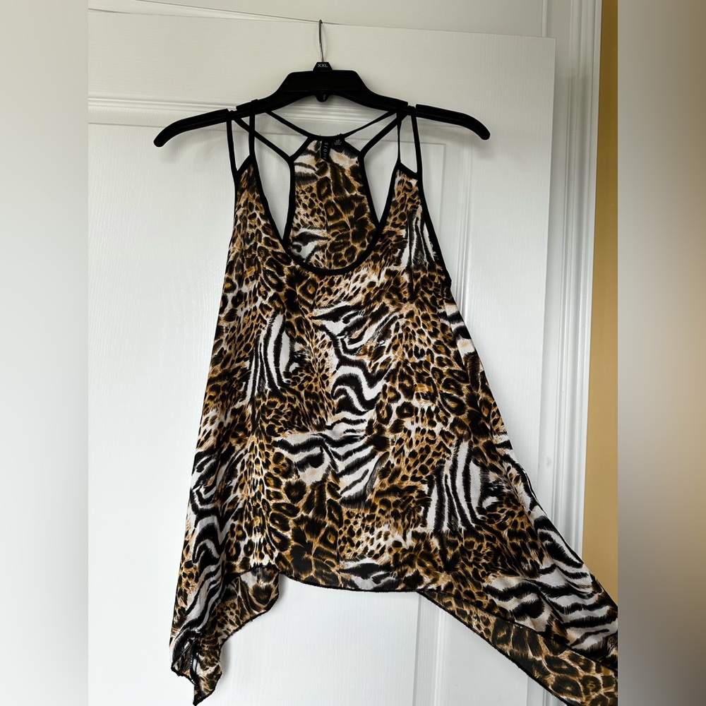 Animal print flowy tank
